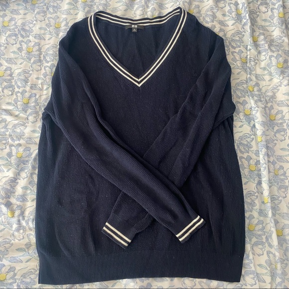 Uniqlo Sweaters - Uniqlo V-neck varsity stripe navy sweater XL